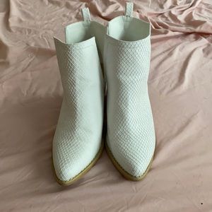White Leather Ankle Boots (size 9)